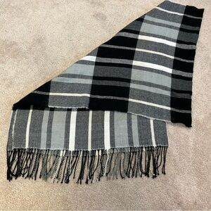 BANANA republic black gray ivory white blanket scarf unisex